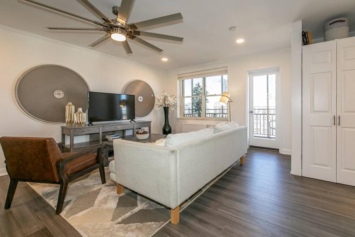 Stayatl High Rise Condo Downtown Atl With Views Атланта Экстерьер фото