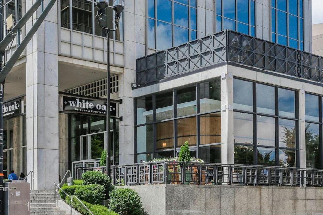 Stayatl High Rise Condo Downtown Atl With Views Атланта Экстерьер фото