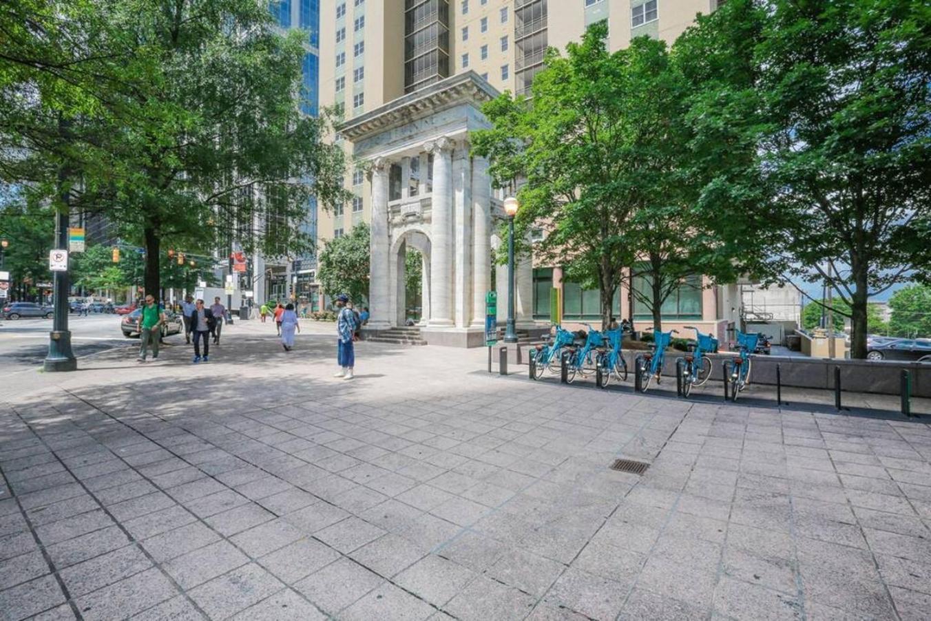 Stayatl High Rise Condo Downtown Atl With Views Атланта Экстерьер фото